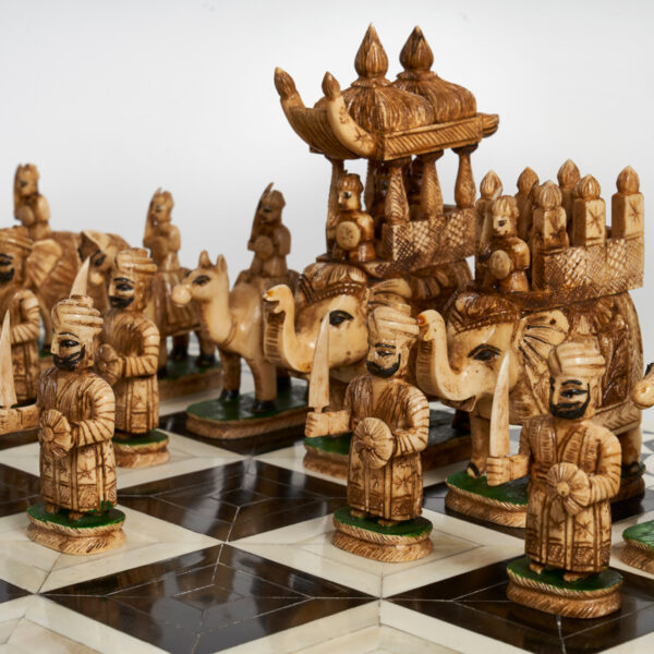 Majestic Chess Set - Image 3